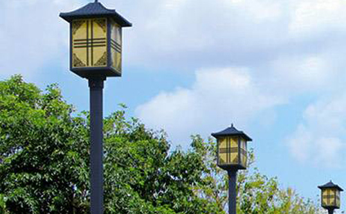 榆中庭院灯安装间距与布灯设计全解析